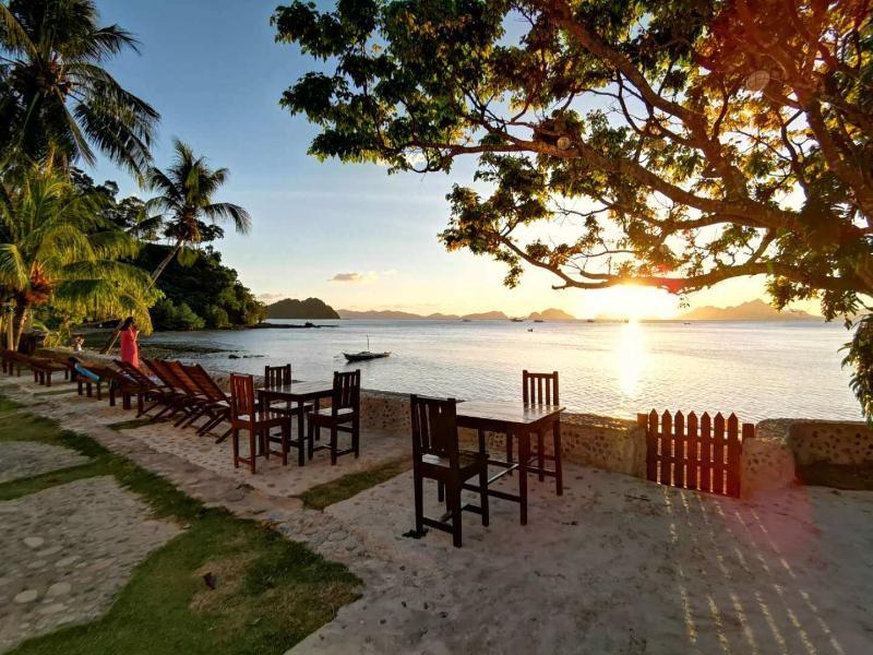 Four Seasons Seaview Hotel Эль-Нидо Экстерьер фото